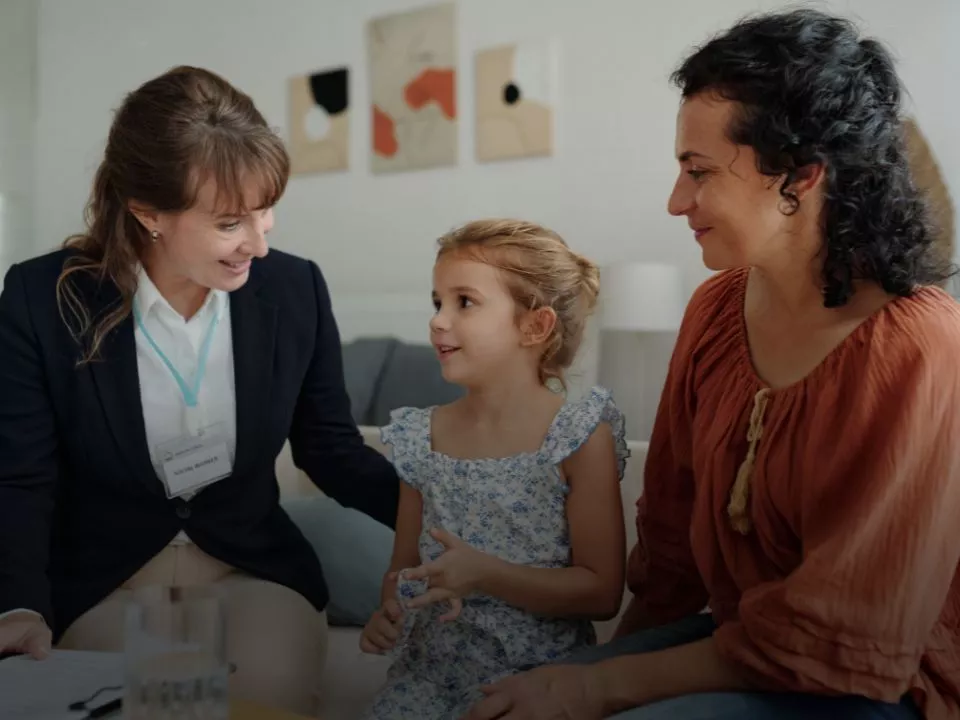 Människor som är samlade som lag